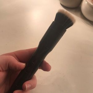 Blendsmart foundation brush